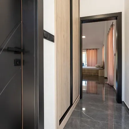 Divna Apartment