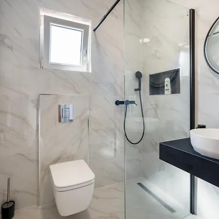 Divna Apartment *